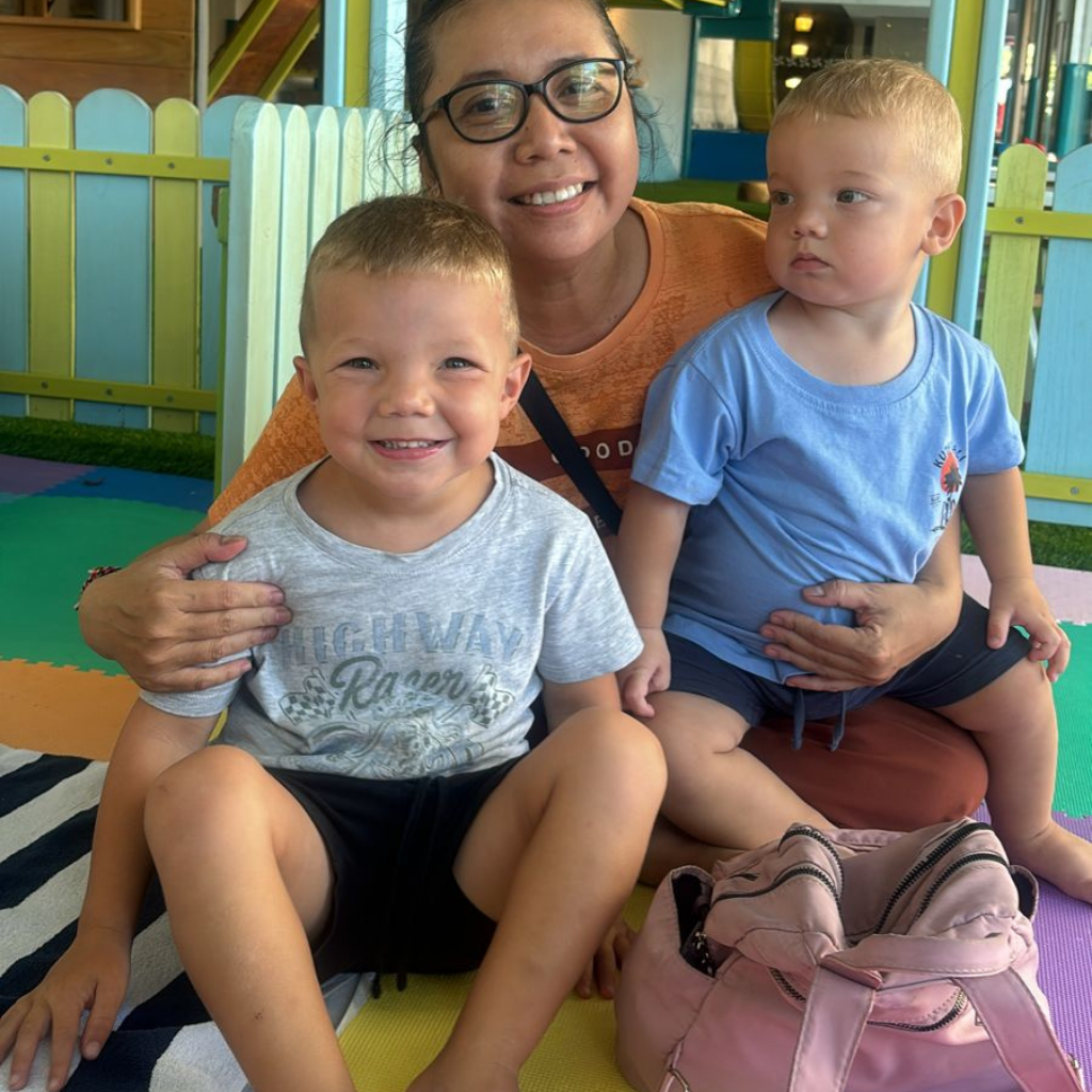 Nanny Service with Mona